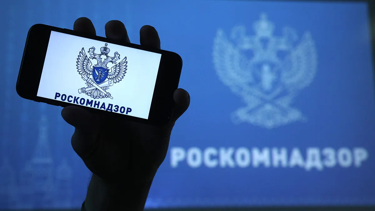 Регулятор ограничил доступ к сайту независимого издания с объяснением о «пропаганде нетрадиционных сексуальных отношений». В ведомстве не уточнили, какие тексты послужили поводом. Редакция называет блокировку надуманной, главный редактор пообещала продолжать работу внутри России.