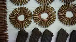 Еврокомиссия предлагает заложить в бюджет ЕС на 2028–2034 годы не менее 131 млрд евро на оборону — в десять раз больше, чем в текущем финансовом цикле. Еврокомиссар по обороне и космосу Андрюс Кубилюс призвал страны ЕС резко нарастить выпуск вооружений, упростить регулирование оборонной отрасли и снизить зависимость Европы от США в сфере критически важных военных технологий.