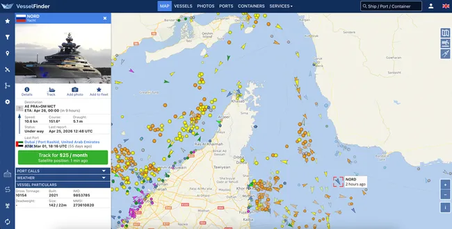 142-метровая суперъяхта «Норд», принадлежащая бизнесмену Алексею Мордашову, по данным сервисов слежения вышла из Дубая, пересекла Ормузский пролив и взяла курс на Оман. Через пролив в те же часы прошли и другие суда, находящиеся под санкциями США.