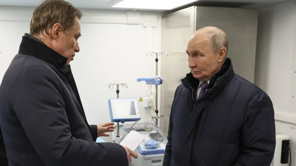 Глава государства поручил министру здравоохранения увеличить охват обследований репродуктивного здоровья у мужчин и женщин на фоне многолетнего снижения числа рождений и политик по поддержке семьи.