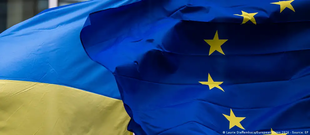 Министры ЕС проголосовали за участие блока в создании специального трибунала Совета Европы для уголовного преследования российских руководителей; Евросоюз уже выделил первые 10 млн евро на его работу.