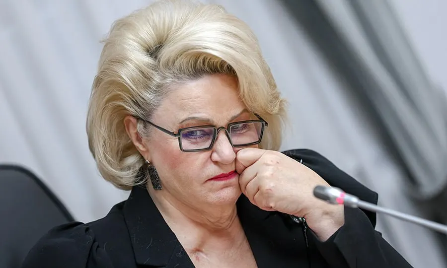 Председатель думского комитета по защите семьи призвала Роскомнадзор и Минцифры ограничить время детей в виртуальном пространстве и применить к играм методы контроля, использованные при замедлении Telegram.