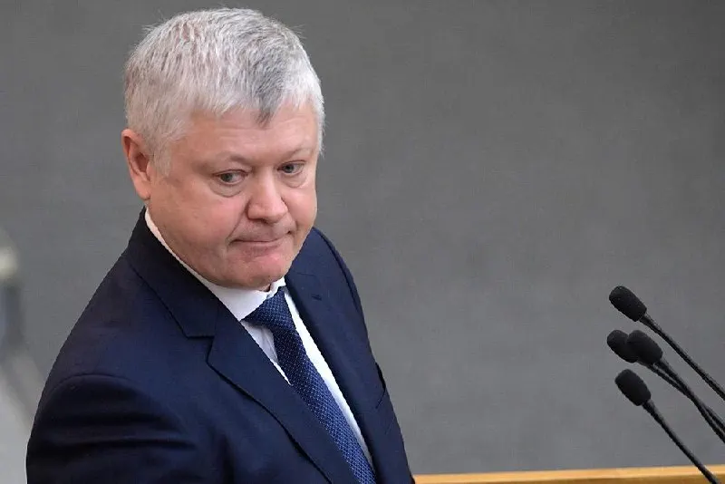 Председатель комитета по безопасности сообщил, что из России вывели свыше 360 зарубежных структур, более 60 — по материалам его комиссии; он также отчитался о принятии 46 законов якобы для «защиты суверенитета».