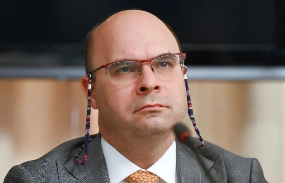 Заместитель председателя Центрального банка заявил, что проценты по банковским вкладам должны защищать сбережения от инфляции, но не обеспечивать жизнь бездельника-рантье.