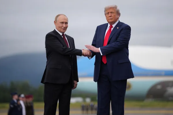 По данным информированных источников, Трамп планирует обсудить с лидерами возможные пути прекращения войны России и Украины; саммит НАТО пройдет 7–8 июля.