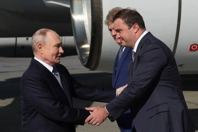 На рабочей встрече обсуждали рост экономики, сельское хозяйство, крупные инфраструктурные проекты и меры по решению давних проблем региона.