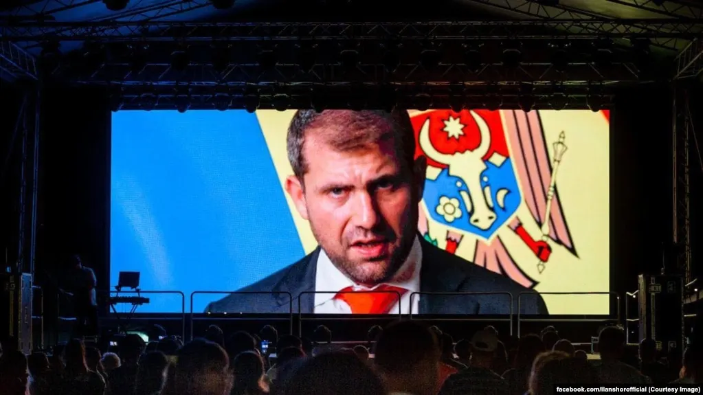 Расследование указывает на то, что платежная структура, близкая к властям, обходила санкции на сумму около 6,9 млрд долларов через сеть подставных компаний и банки по всему миру, скрывая реальные платежи и связи с военными поставками.