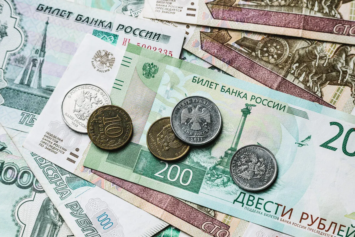 С 1 октября в шести регионах разрешено увеличение платы за ЖКУ; по всей стране ожидается рост около 10%, но темпы различаются по субъектам.