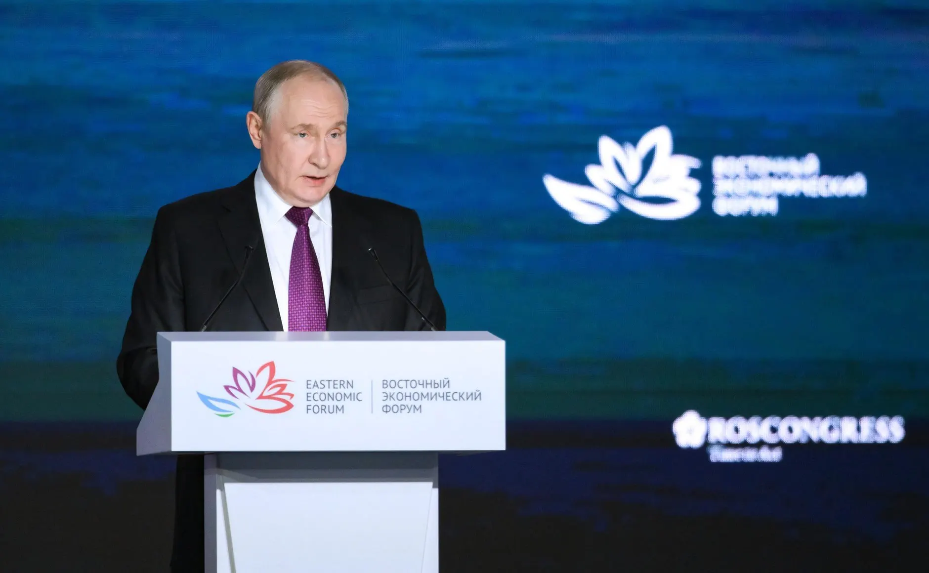 Президент заявил, что демографическая ситуация требует внимания к множеству факторов, но влияние СВО на рождаемость не является определяющим.
