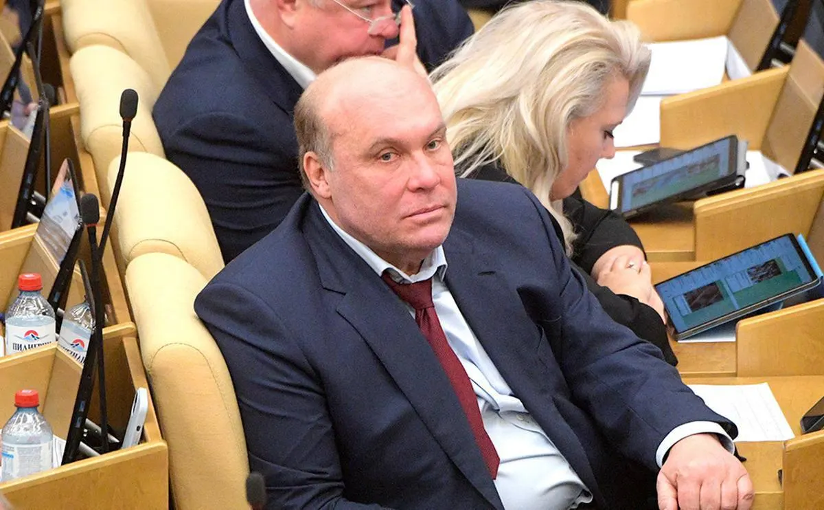 Депутат назвал сообщения о возможной мобилизации слухами и сообщил, что их распространяют иностранные спецслужбы с целью запугивания граждан.