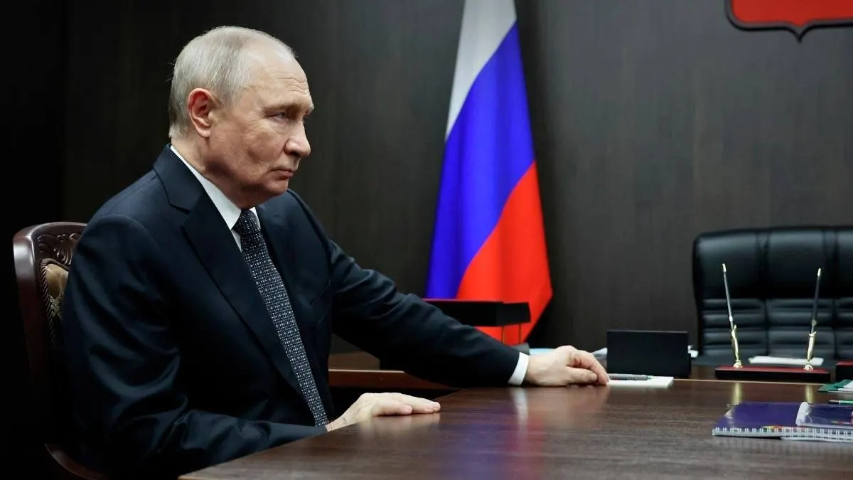 Россия заявила о планах увеличить выпуск аккумуляторов и расширить применение энергонакопителей; в Москве начнет работать новый завод Росатома.