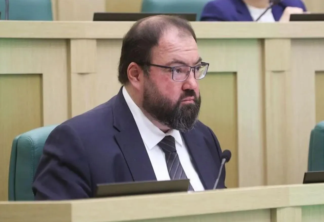 Минцифры и Минобороны обсуждают меры защиты дата-центров на фоне атак БПЛА на объекты Яндекса.